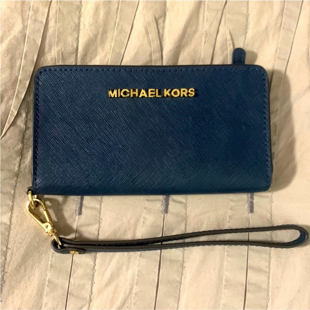 Michael Kors Navy Wristlet